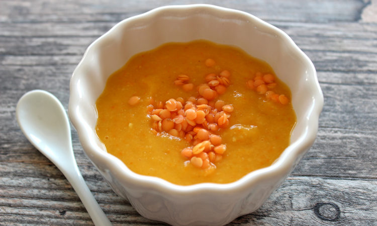Babybrei mit Linsen und Kürbis