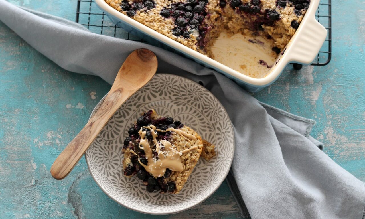 Baked Oatmeal für Babys Das Frühstück zum in die Hand nehmen